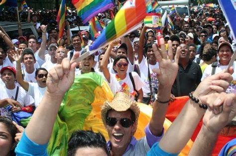 Orgullo Gay 2012 Caracas celebró con ORGULLO