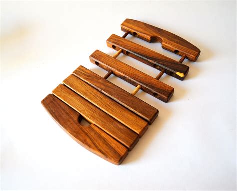 Wooden Trivet Expandable Wooden Hot Pad Stand Pot Pad Pot