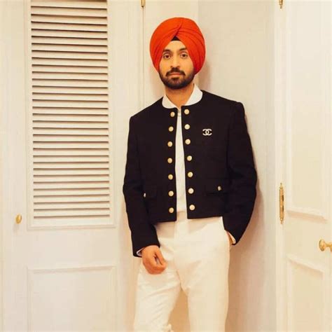 diljit dosanjhs style file    define  singers sartorial