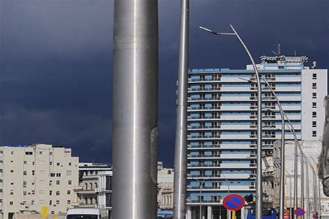 Controversy over a New Look for the Havana Malecon - Havana Times