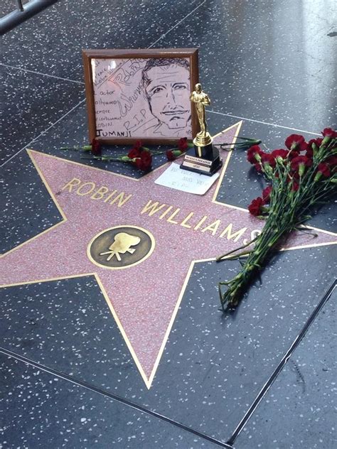 Mashable On Twitter Robin Williams Hollywood Walk Of Fame Star Right