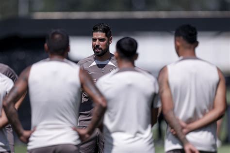 Corinthians Far Amistoso Contra O Londrina No Paran