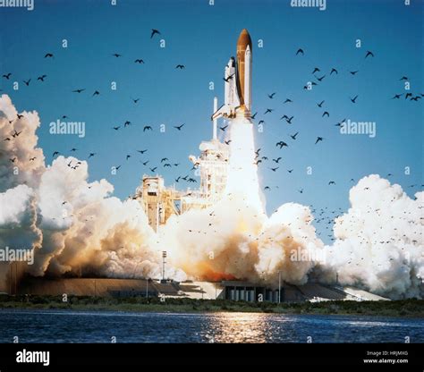 Sts L Space Shuttle Challenger Launch Stock Photo Alamy