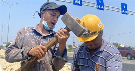 Miền Trung tiếp tục nắng nóng gay gắt có nơi hơn 43 độ C Tuổi Trẻ Online