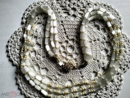 Винтажные бусы. Сатиновое стекло.