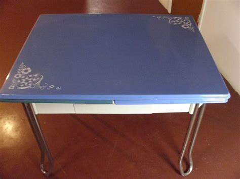 Vintage Porcelain Kitchen Tables 15 Ways To Present Your Delicious