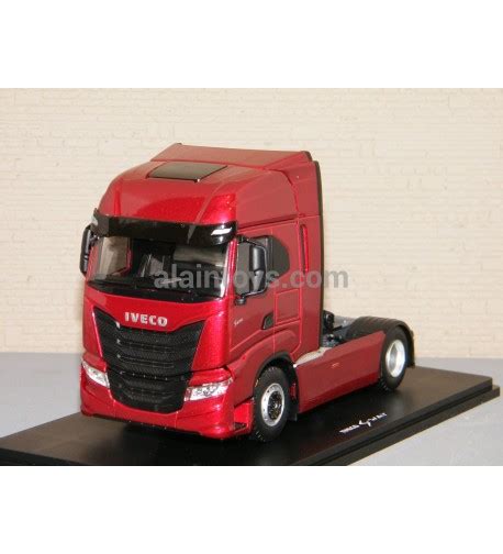 IVECO S WAY TRACTEUR SEUL ROUGE ELIGOR 1 43 Ref 116667 La Boutique D