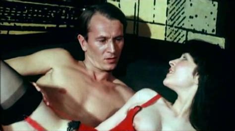 Naked Unknown In Intime Liebschaften