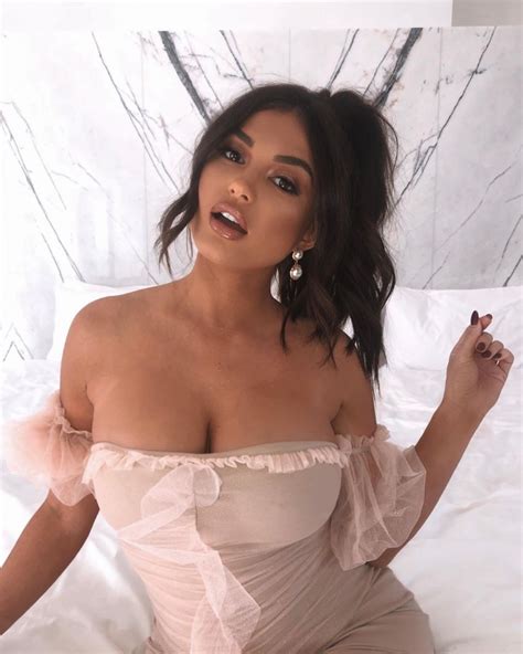 India Reynolds In Lingerie Is Not Scared Of Coronavirus 17 Photos The Fappening