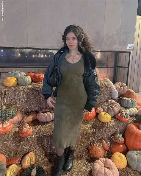 Brittany Venti Nude OnlyFans Leaks Fappening FappeningBook