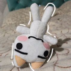 Toroooo | Украсить пробковую доску, Радужные поделки, Плюшевые куклы