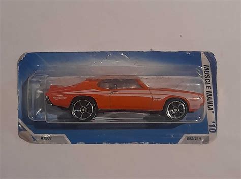 Embalagem Danificada Hot Wheels Muscle Mania Pontiac Gto Judge Universo Hot Wheels