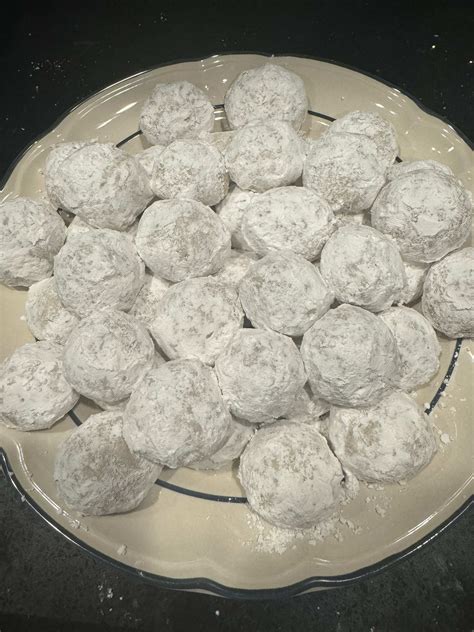 Melt In Your Mouth Pecan Puffs Recipe - Food.com