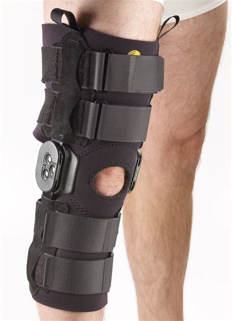 Corflex Global Contender Knee Brace