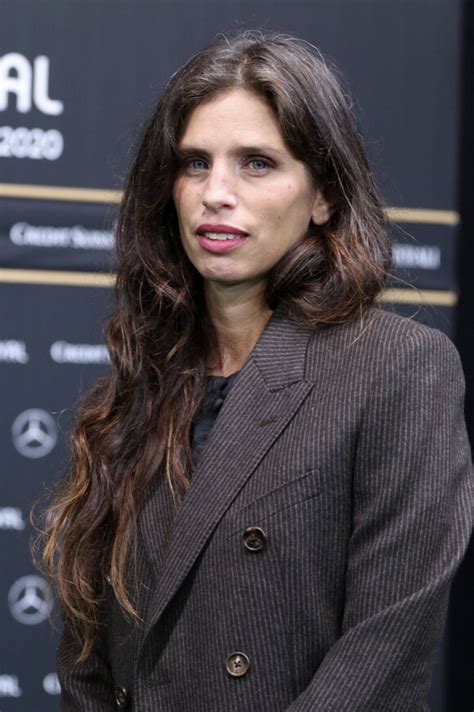 Photo : Juliette Binoche et Maïwenn (Le Besco) arrivent au festival du ...