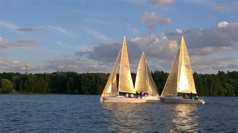 Training In Gals Tango At Sunset Itboat Yacht Magazine