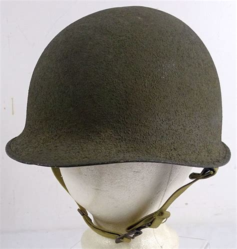 Near Mint Unissued Wwii Front Seam Fixed Bale M1 Combat Helmet Griffin Militaria