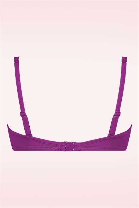 Tc Beach Twisted Bikini Top In Wildberry Shop At Topvintage