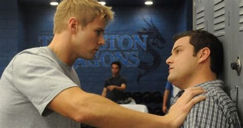 DIARIO DE UN GAY RARO Y DIFERENTE RELATO GAY UN GAY DIFERENTE CAPÍTULO INFIERNO EN EL TRABAJO