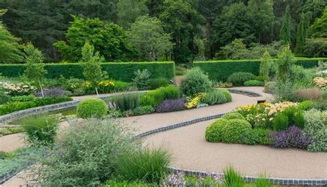 Rhs Garden Rosemoor Garden In Great Torrington Exeter Visit Exeter