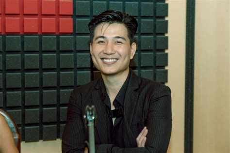 Hot Boy Ng I Y L Ai V Ng Nghi V N M Th M Chia Tay V Hi N T I L T Ng T I C G N Gh P