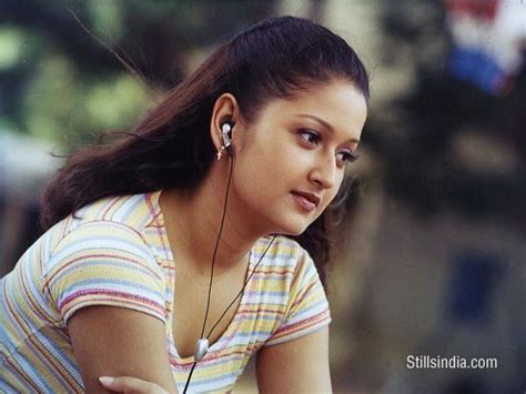 Laila Mehdin Hot Photos Veethi