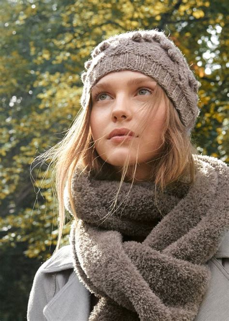 Lana Grossa MÜTZE MIT NOPPEN Alta Moda Alpaca Lana Grossa ACCESSOIRES