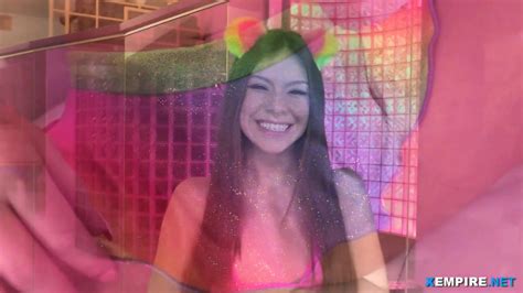 Hot Brunette Babe With Big Booty Rides A Big Cock Winter Jade