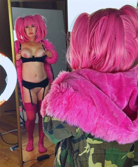 Prettiest In Her Pink Nude Pics XHamster