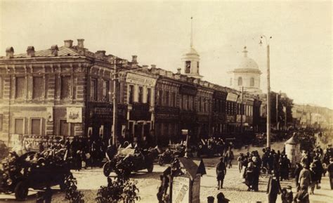 Старенький Оренбург // ОПТИМИСТ