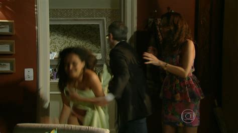 Naked Carol Macedo In Em Fam Lia