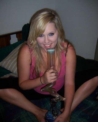 Curvy Blonde Titty Fucking A Bong Porn Pictures XXX Photos Sex Images 3010842 PICTOA