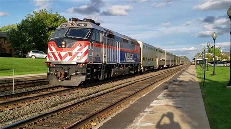 Metra BNSF Rush Hour At Westmont IL 9 13 19 YouTube