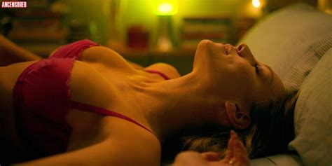 Naked Ester Expósito in Elite Short Stories Carla Samuel