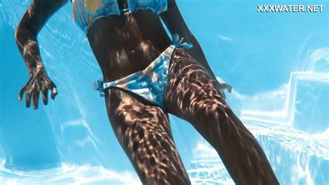 Sexiest Latina In The World Yorgelis In The Pool