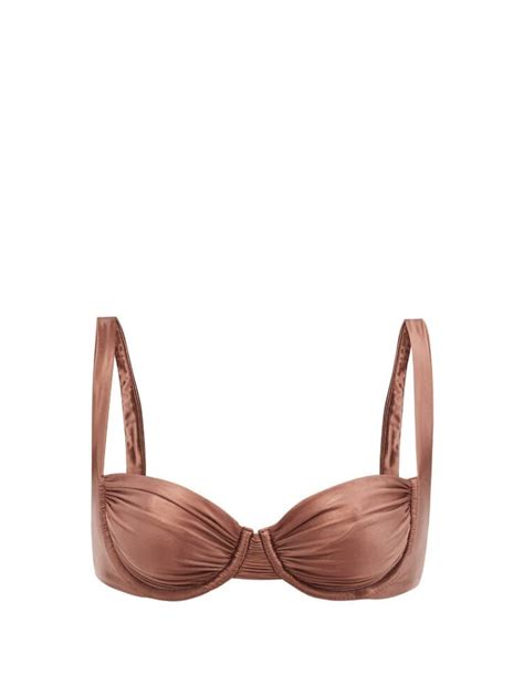 Hot Sexy Brie Ruch Bikini Pics