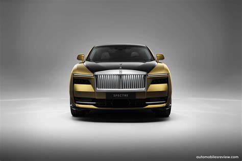 Rolls-Royce Spectre (2023) - picture 3 of 47