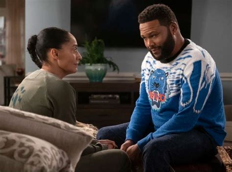 Black Ish 6 Abc Rinnova Lo Show Ed Ordina Lo Spin Off Mixed Ish