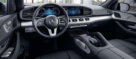 Mercedes-Benz GLE Interior Color & Upholstery Options | Riverside
