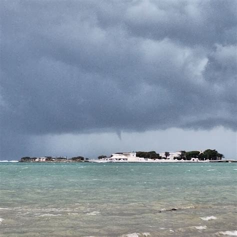 Maltempo Forti Temporali Nel Salento Tornado A Manduria VIDEO