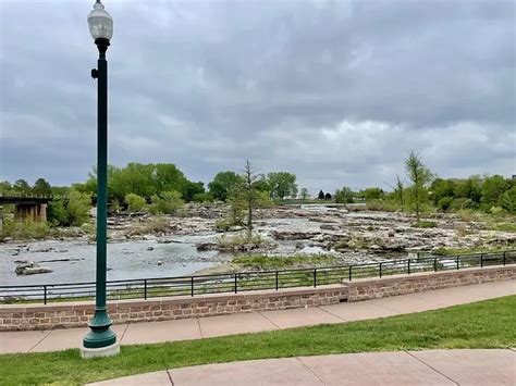 Gay Sioux Falls Best Gay Hotels Bars Clubs Events And More In Two Gay Expats