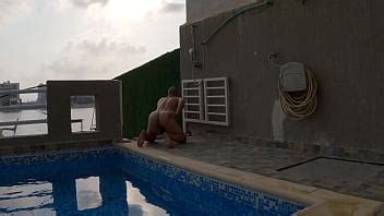 Arab Kuwaiti exhibitionist سالب كويتي يفصخ في الاماكن العامة XVIDEOS