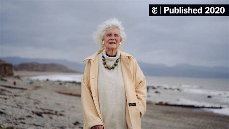 Jan Morris, Celebrated Writer of Place and History, Is Dead at 94 - The