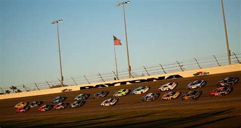 NASCAR Official Home | Latest News, Schedule, & Results