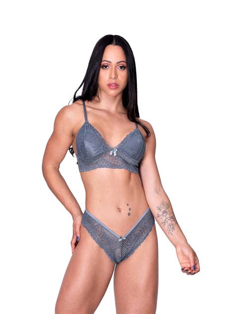 Conjunto De Lingerie Calcinha E Suti Sem Bojo De Renda Sexy Ref Driconfort