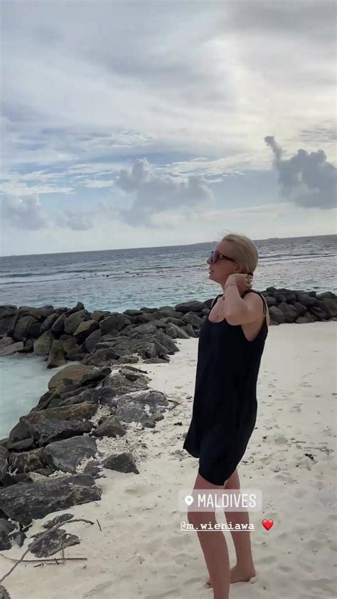 Julia Wieniawa Pr Y Si W Bikini Na Rajskich Wakacjach Ale Widok