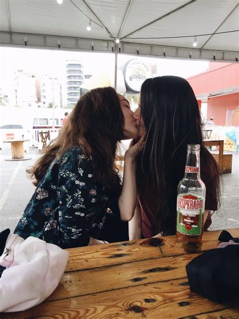 Lesbian Lip Lock Page 46 Literotica Discussion Board