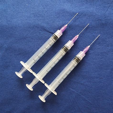 Disposable Sterile Medical Three Part Plastic Injection Syringe With