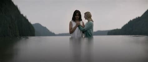 Lottie Laura Lee Yellowjackets Showtime Blonde Girlfriend Laura Lee Two Blondes