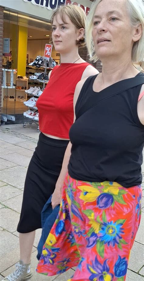 Braless Mum Dau Combo Big Tits And Pokies Boobs Forum